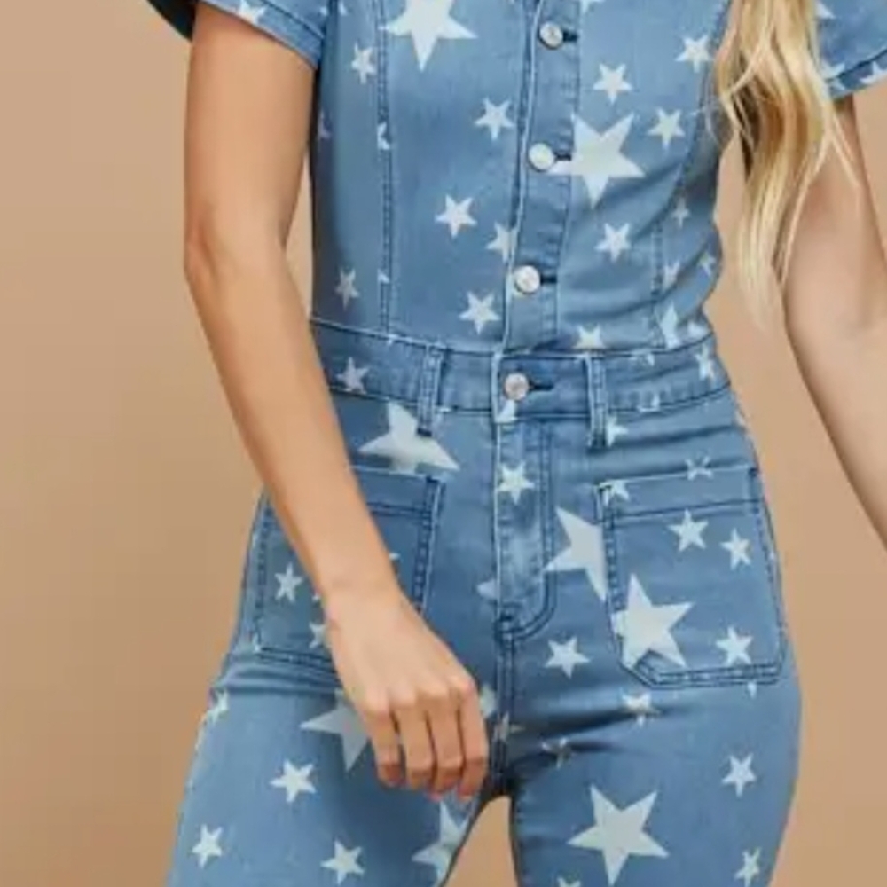 NWT WISTERIA LANE Star Print Denim JUMPSUIT - Picture 7 of 8